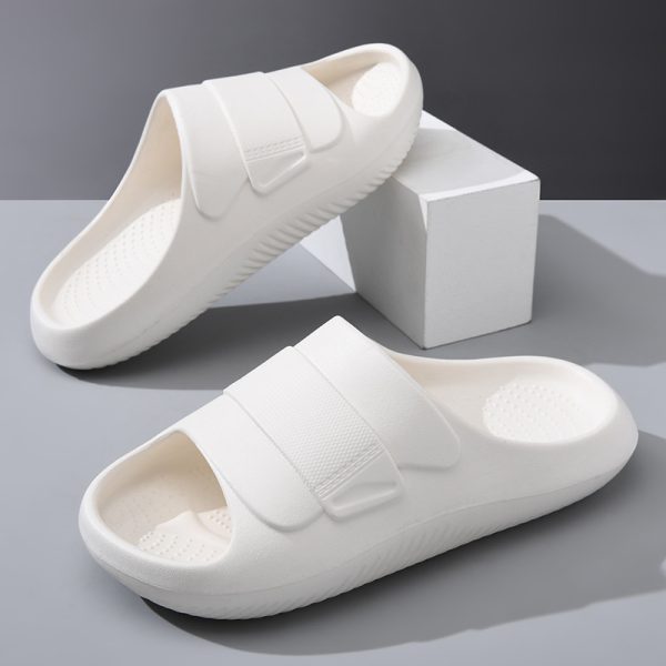 Men's Outdoor Slippers with a High-end Feel, Non-slip and Odor-resistant, Summer Thick-soled Indoor Slide Sandals, Durable Both Men and Women